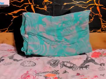 realsquirter's sex show image