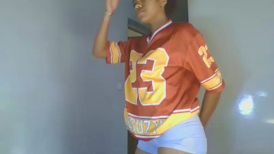 Изображение секс-шоу модели emme42