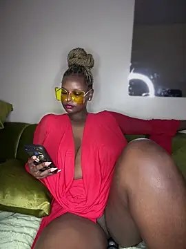 ScarletMuseX's sex show image