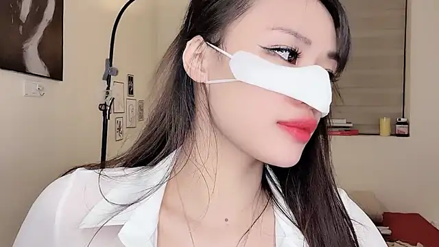 MaiLiiil's sex show image MaiLiiil's sex show image