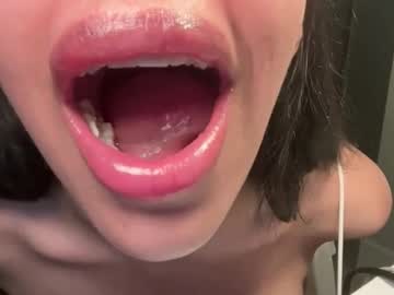 Изображение секс-шоу модели sofiakhanxo Изображение секс-шоу модели sofiakhanxo