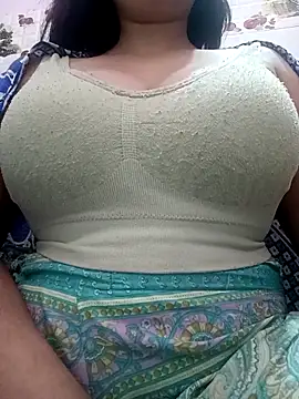 Изображение секс-шоу модели cute-mahek