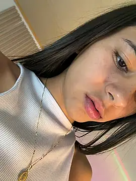 Lilybeeth's sex show image