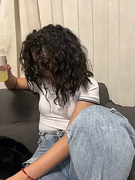 _Queen_love2's sex show image