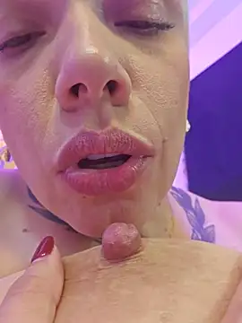 natalygolden69's sex show image