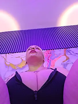 natalygolden69's sex show image