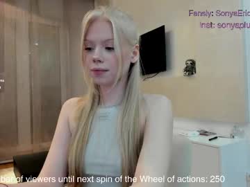 Sexshow-Bild von sonyaplush