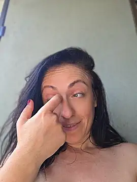 Risky_woman's sex show image