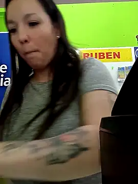 Beesametoda's sex show image