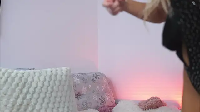 AvaShayy's sex show image