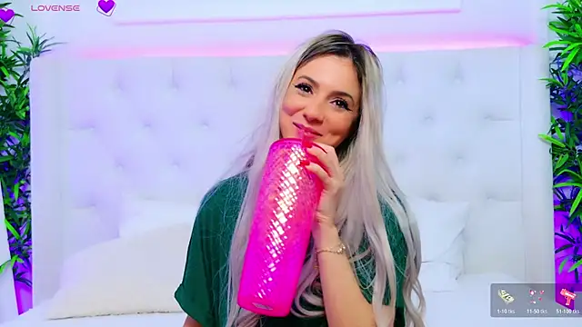 Изображение секс-шоу модели AriannaSins