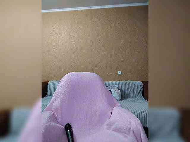 prettyKris's sex show image