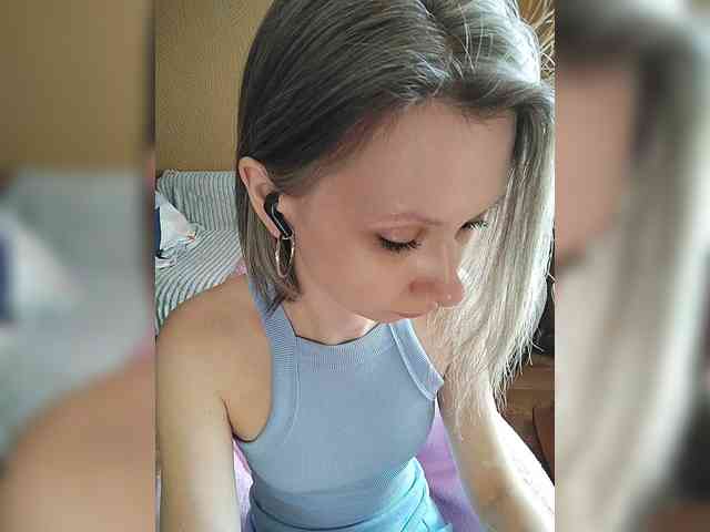 prettyKris's sex show image