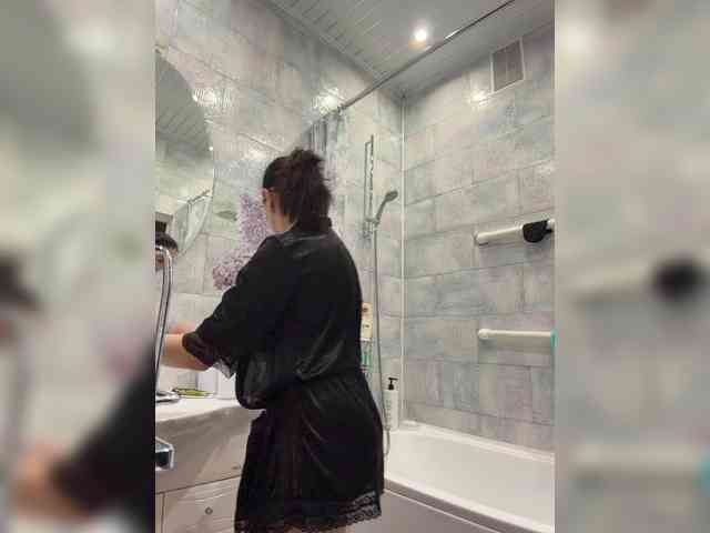 IriskaMai's sex show image