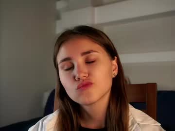 zeldaes's sex show image