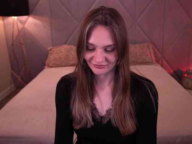 DiamondGoldie's sex show image DiamondGoldie's sex show image