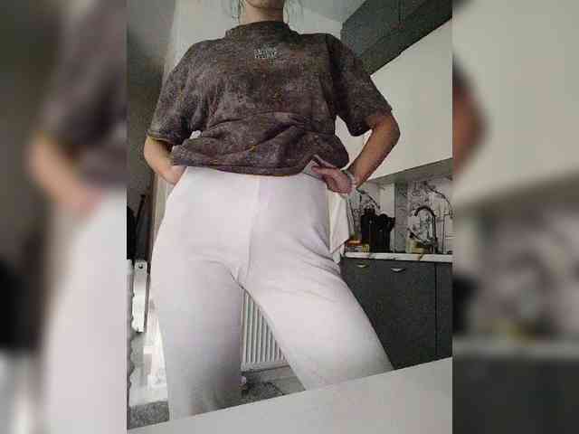 Sexshow-Bild von Lola3000 Sexshow-Bild von Lola3000