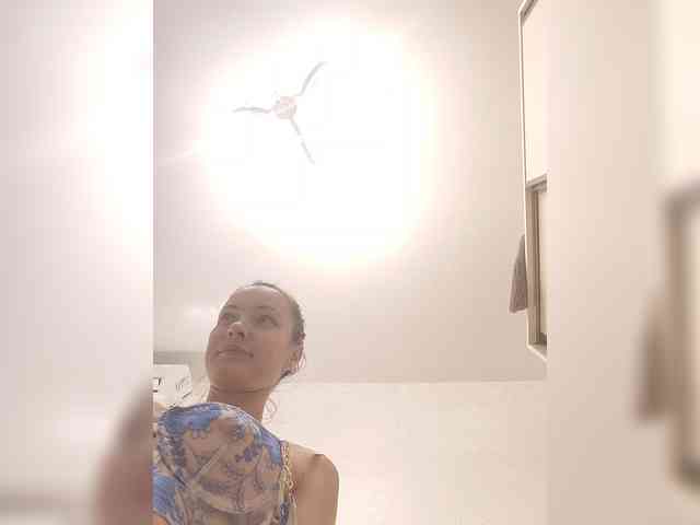 Sexshow-Bild von Lola3000 Sexshow-Bild von Lola3000