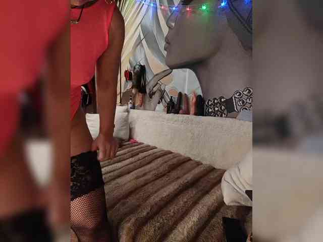 Изображение секс-шоу модели DianaAhTender Изображение секс-шоу модели DianaAhTender