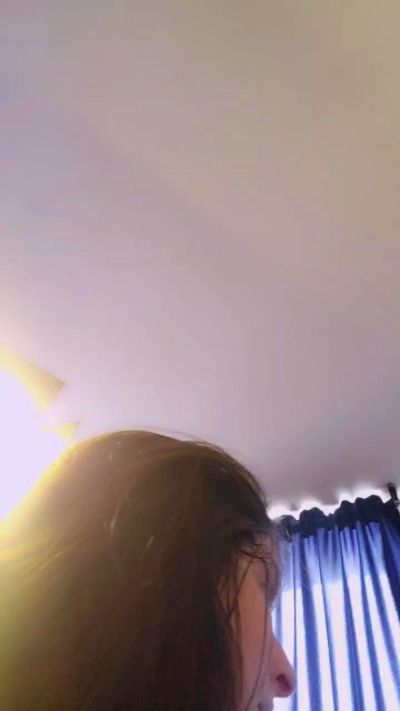 Roxannepiggy's sex show image