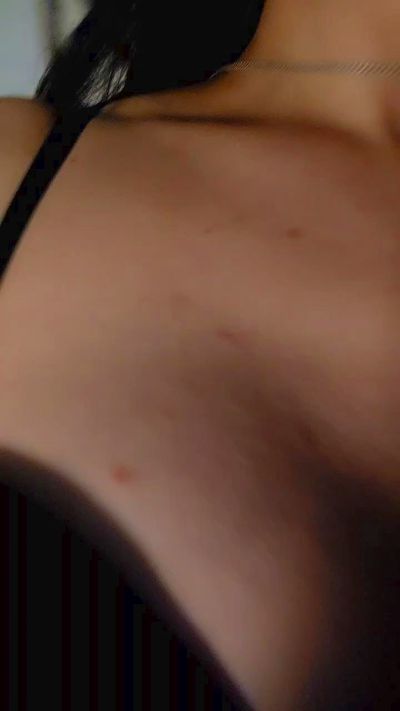 Roxannepiggy's sex show image