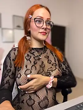 Miss-Abbii's sex show image