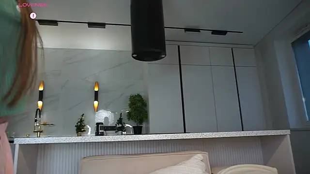 hecola's sex show image