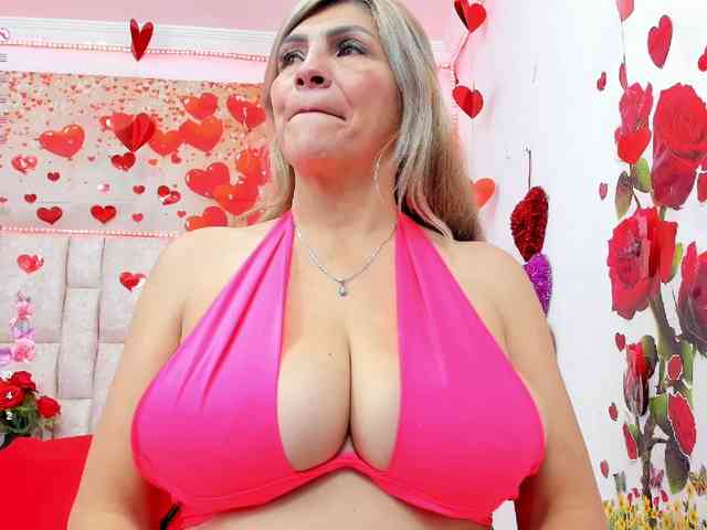 Celeste-Linco's sex show image