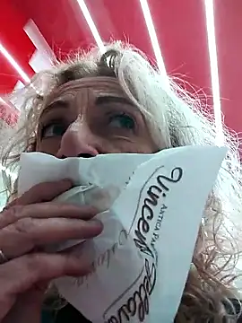 Изображение секс-шоу модели clarabell4