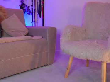 curlynatashaa's sex show image