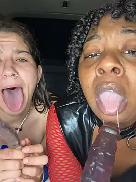 Ebony_Queeen's sex show image