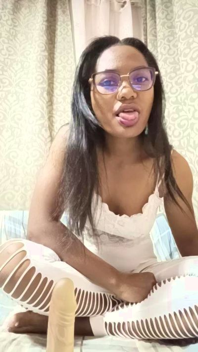 Изображение секс-шоу модели raharisoatafit3