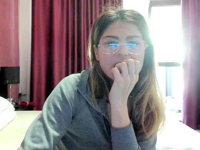 AngelNicolle's sex show image