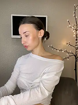 Изображение секс-шоу модели Polli_Kiss