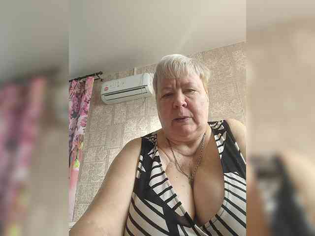 Alena61's sex show image