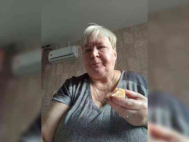 Alena61's sex show image