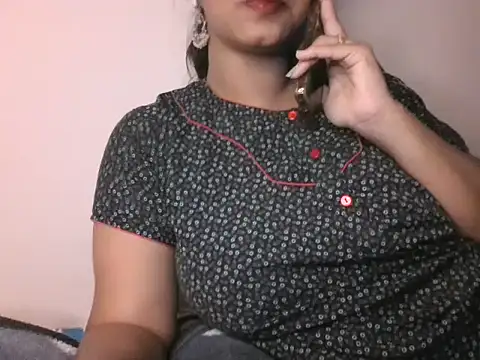 Изображение секс-шоу модели Sexy-Shalinii