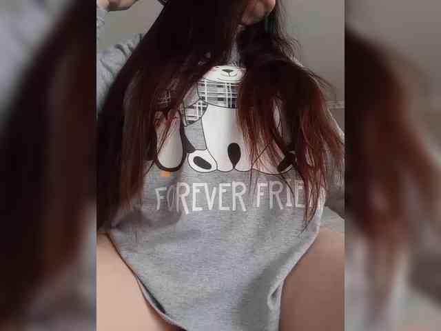 Lyana's sex show image