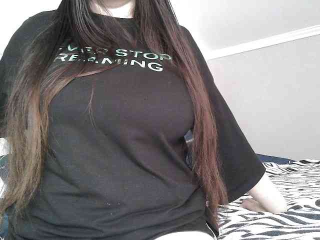 Lyana's sex show image