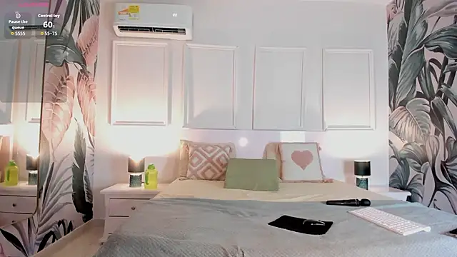 HannaaMiller's sex show image