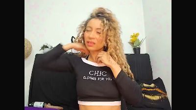 Kylie_Jen's sex show image
