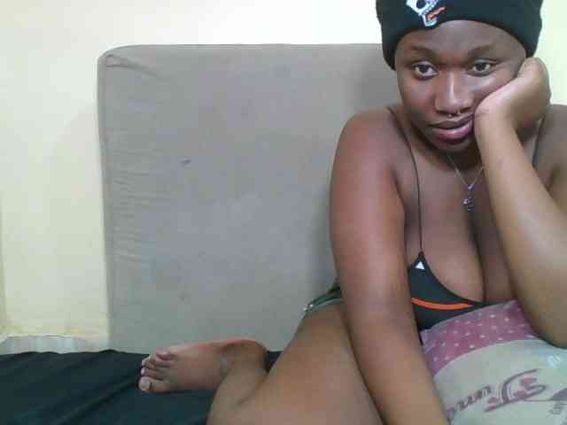 Изображение секс-шоу модели Hots-love-story