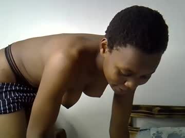 prettycoco_'s sex show image
