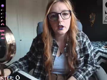 Изображение секс-шоу модели short_sweetpea Изображение секс-шоу модели short_sweetpea