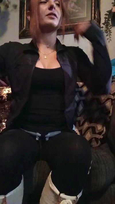 NaughtyHottie69's sex show image NaughtyHottie69's sex show image