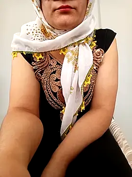 Melekyaraksever2545's sex show image