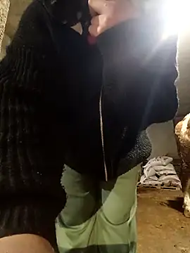 Melekyaraksever2545's sex show image Melekyaraksever2545's sex show image