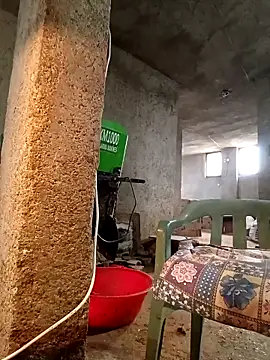 Melekyaraksever2545's sex show image