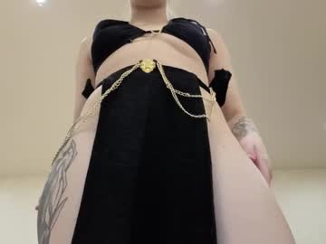 Изображение секс-шоу модели jenie_fire Изображение секс-шоу модели jenie_fire