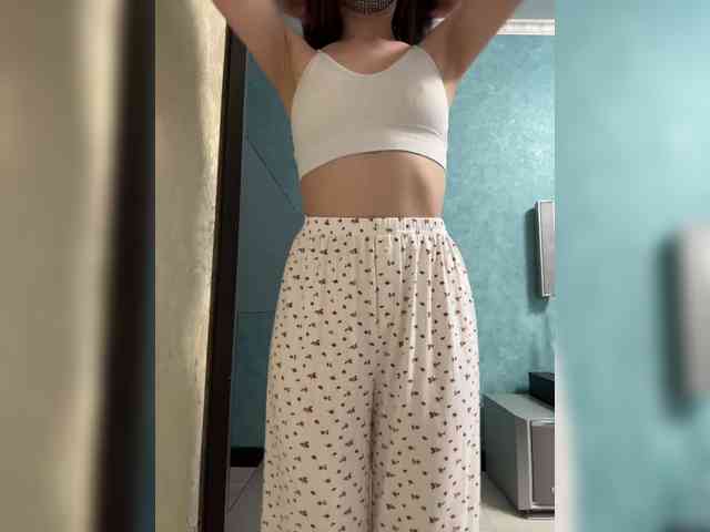 Belosnezhka's sex show image